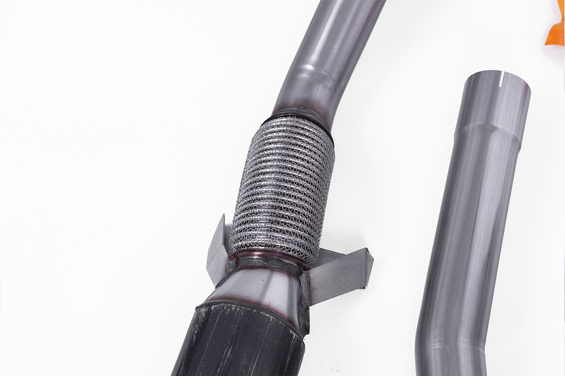 Volkswagen Scirocco R Dual 100mm GT100B Volkswagen Scirocco R Dual 100mm GT100B