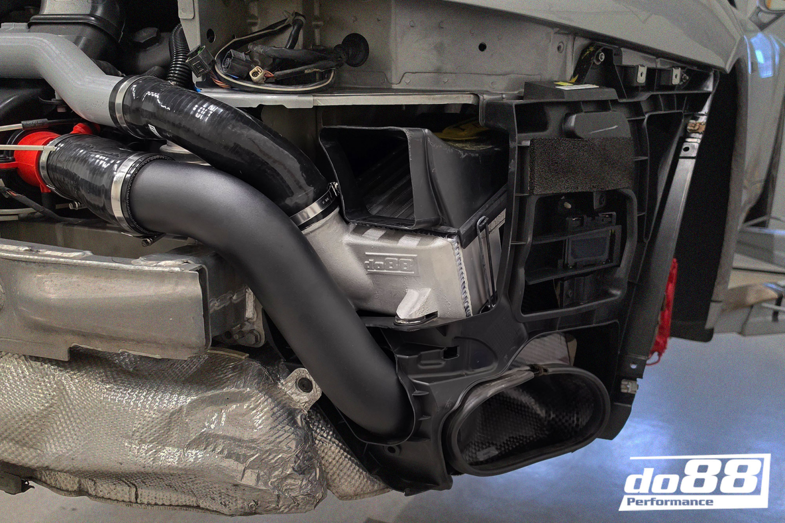 Porsche 911 Carrera (991.2) Ladeluftkühler-kit MERA für do88 Y-Rohr Porsche 911 Carrera (991.2) Ladeluftkühler-kit MERA für OEM Y-Rohr