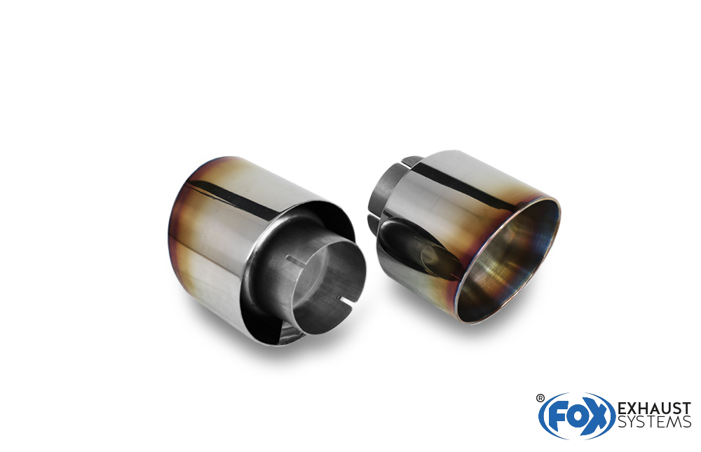 Hyundai i30N Performance + Fastback Endrohre passend auf den originalen Endschalldämpfer - 1x114 Typ 25 rechts/links mit eingefärbten Rand Hyundai i30N Performance + Fastback Endrohre passend auf den originalen Endschalldämpfer - 1x114 Typ 25 rechts/links mit eingefärbten Rand