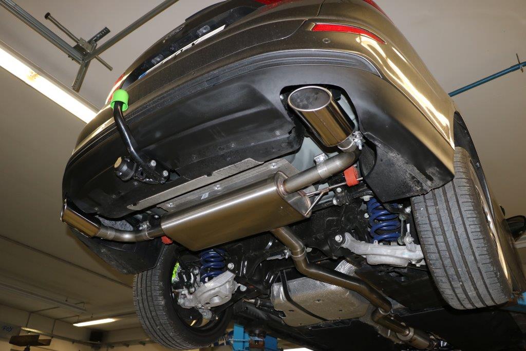 Mondeo V Schrägheck/ Turnier/ Stufenheck Endschalldämpfer quer Ausgang rechts/links - 115x85 Typ 38 rechts/links Mondeo V Schrägheck/ Turnier/ Stufenheck Endschalldämpfer quer Ausgang rechts/links - 115x85 Typ 38 rechts/links