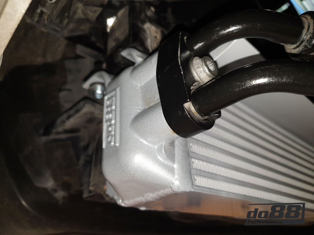 BMW M3 E46 Motorölkühler Rennsport BMW M3 E46 Motorölkühler Rennsport