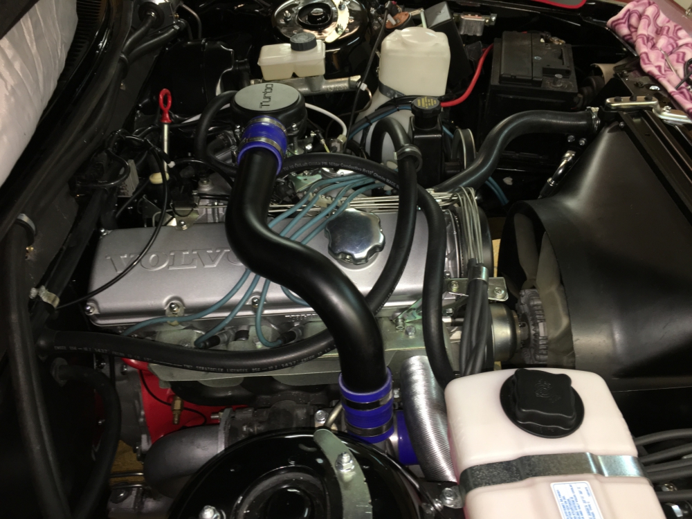 Volvo 240 Turbo 1981–1985 Druckschlauch Blau Volvo 240 Turbo 1981–1985 Druckschlauch Blau