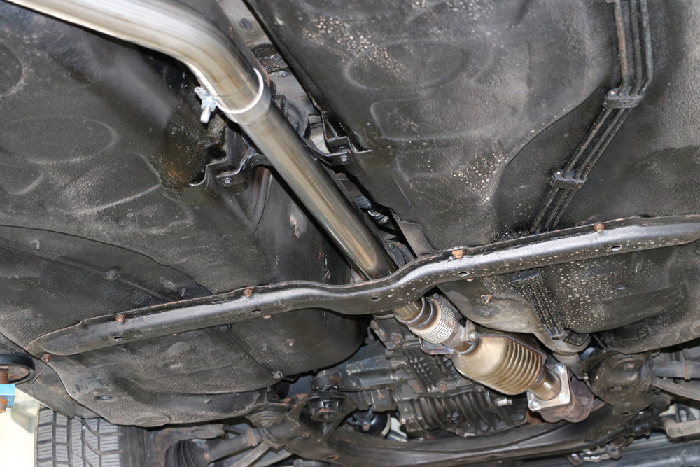 Audi 100 quattro Typ C3 Krümmerrohr mit 200-Zellen Katalysator