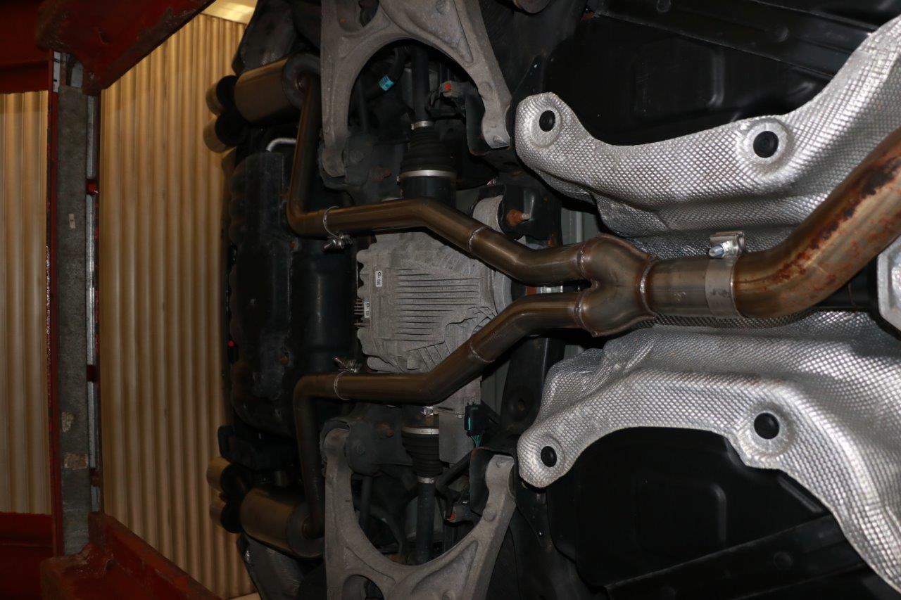 Jeep Grand Cherokee WKII ab 2014 Endschalldämpfer rechts/links - 2x100 Typ 25 rechts/links Jeep Grand Cherokee WKII ab 2014 Endschalldämpfer rechts/links - 2x106x71 Typ 32 rechts/links